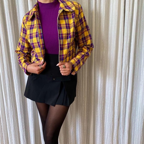 SOLD Vintage Timeless Yellow Long Sleeve Cropp - Picture 2 of 7